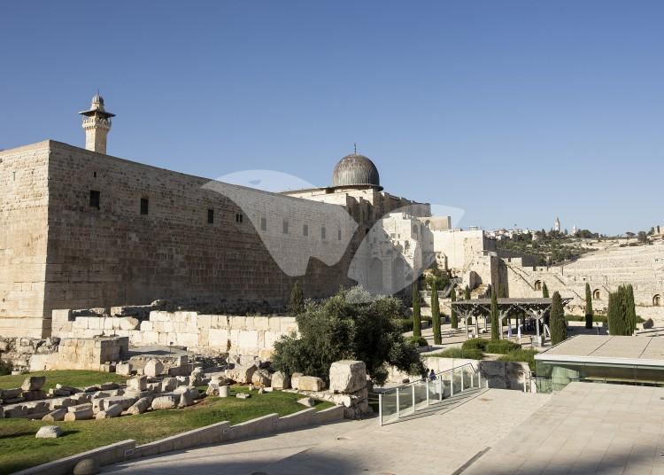 Al-Aqsa and the Archaeology Park
