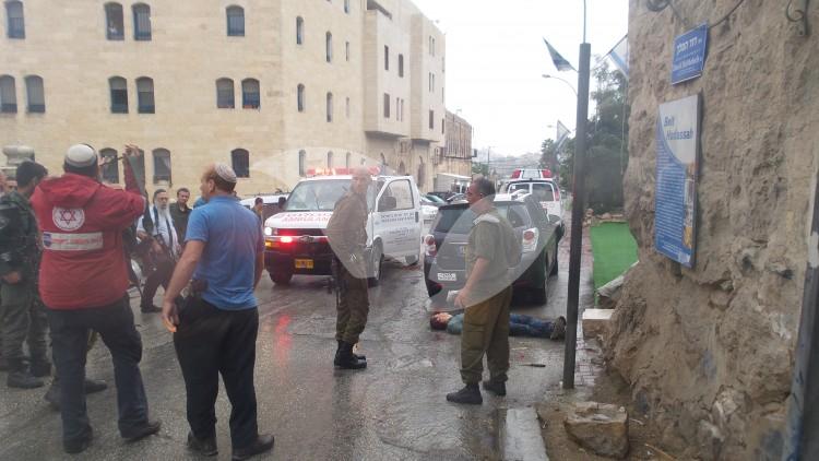 Stabbing Attack at Beit Hadassah in Hebron