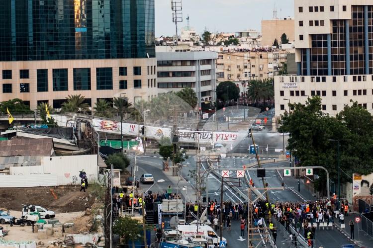 Tel Aviv’s Ma’ariv Bridge Demolished