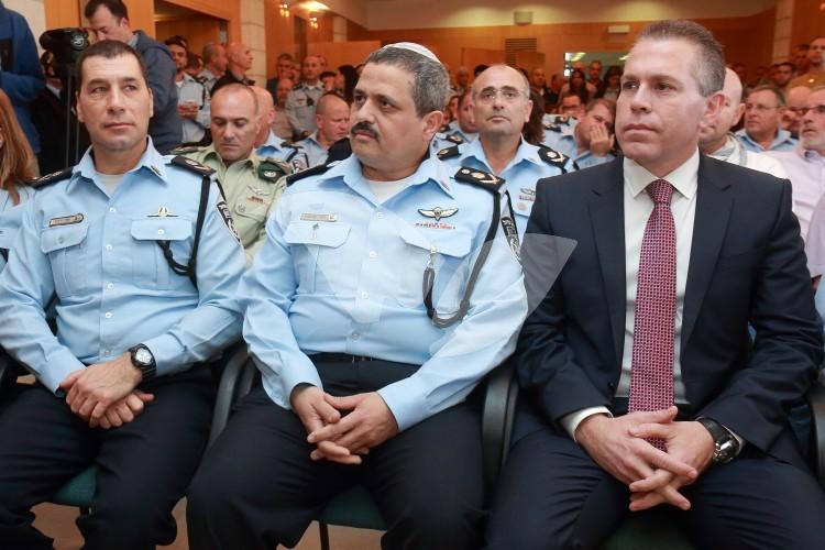 Deputy Police commissioner, Zohar Dvir (L), Police Commissioner, Roni Alsheikh, Minister of Public Security, Gilad Erdan (R)