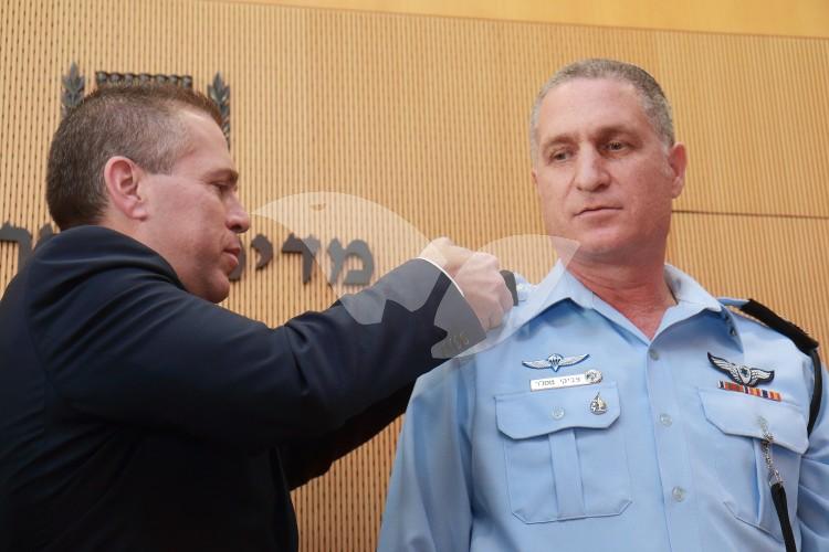 Major General Tzvi (Tzviki) Tesler, head of Planning and Organization Division and the Minister of Public Security, Gilad Erdan
