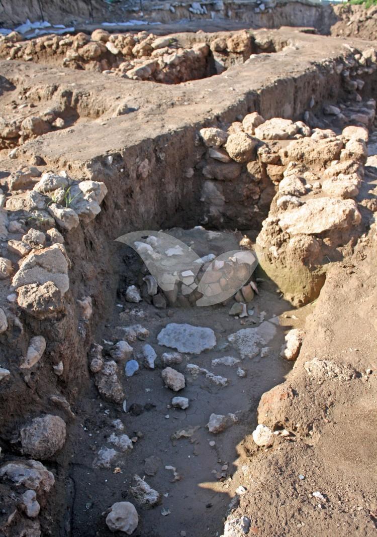 3,400-Year-Old Canaanite Citadel Uncovered in Nahariya 6.1.16