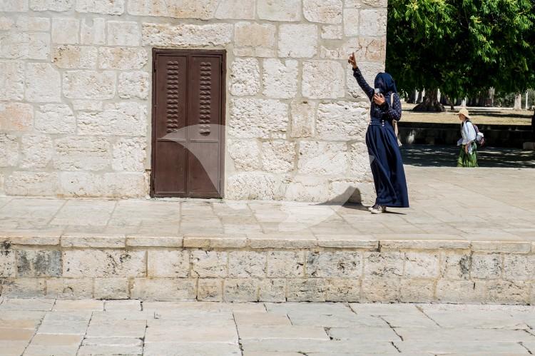 Muslim Female on the Temple Mount