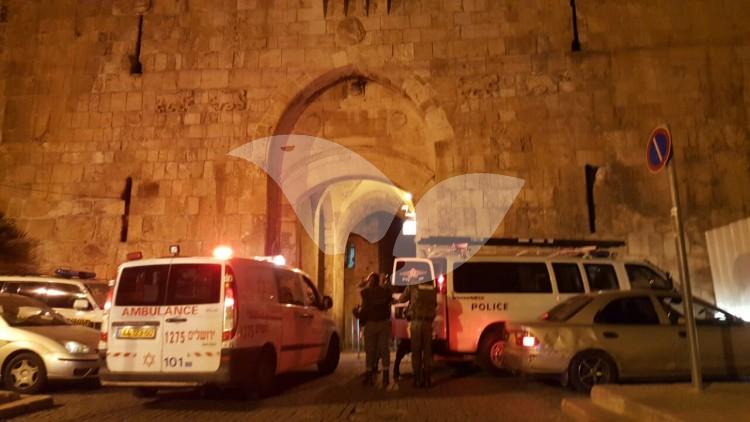Security Personnel at Lions’ Gate in Jerusalem Following Stabbing, 2.5.16. Credit: Magen David Adom