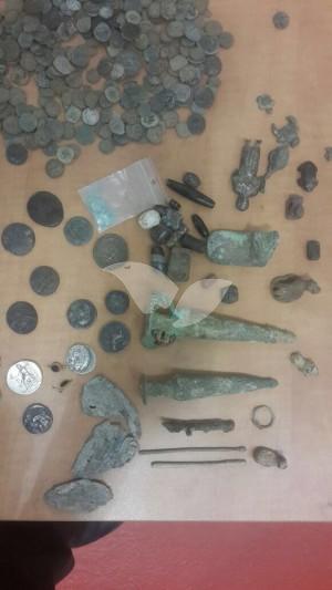 Apparent Smuggling of Antiquities Stopped by Israeli Customs 06.06.2016