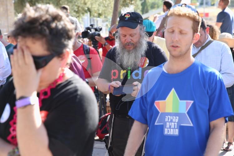 Religious People Praying at the Jerusalem Gay Pride Parade 21.7.16