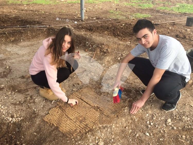 Ancient Roman Pottery Workshop Discovered