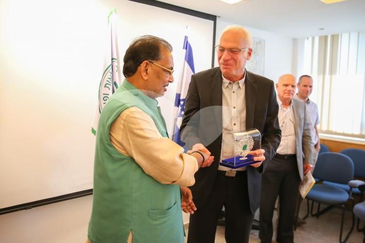 Minister of Agriculture and Rural Development Uri Ariel Meets with Indian Minister of Agriculture Radha Mohan Singh