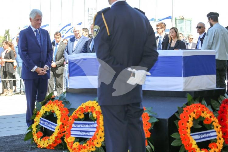Former US President Bill Clinton Paying Respects to Shimon Peres