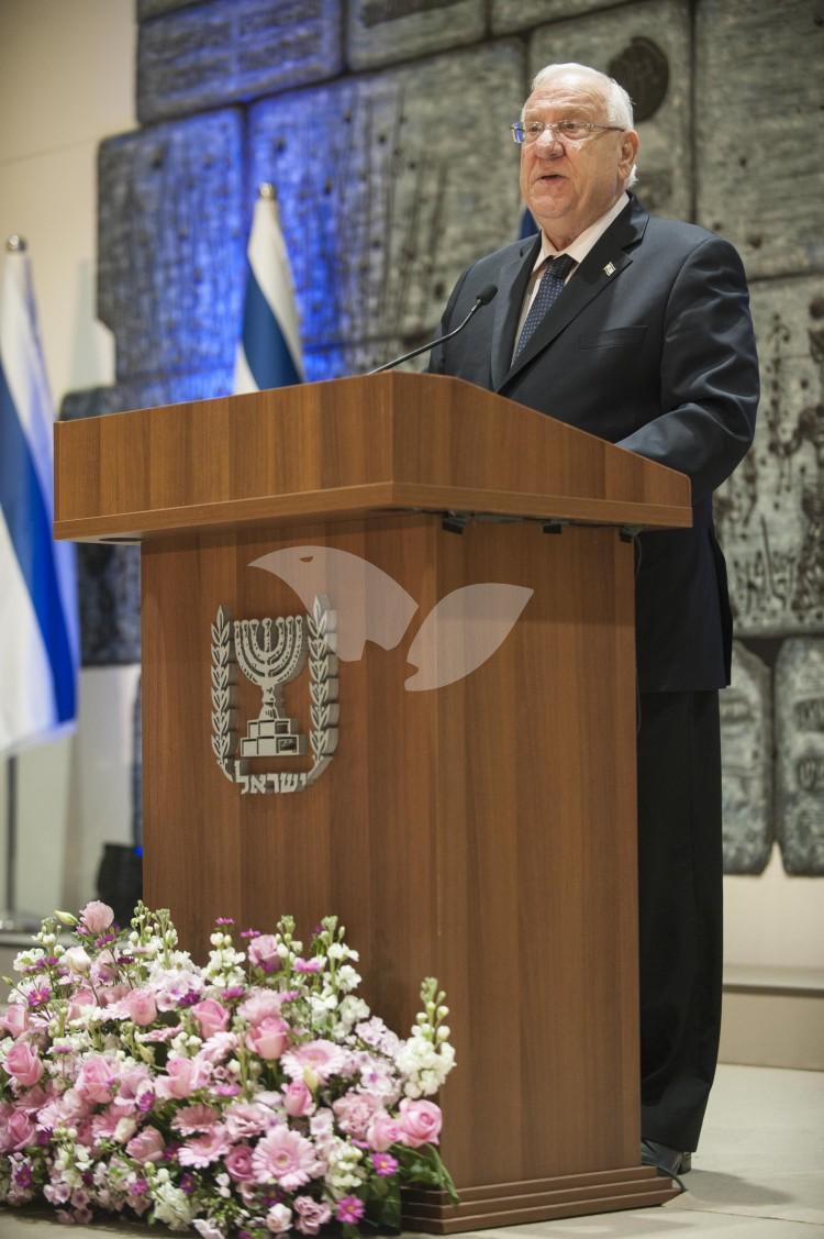 Reuven Rivlin Hosted a Mass Bar and Bat Mitzvah Celebration for Teenager Terror Victims