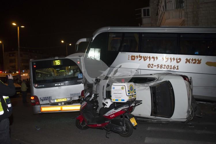 Traffic Accident at Bar Ilan Junction in Jerusalem, 8.12.16