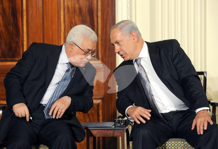 Benjamin Netanyahu and Mahmoud Abbas in Washington