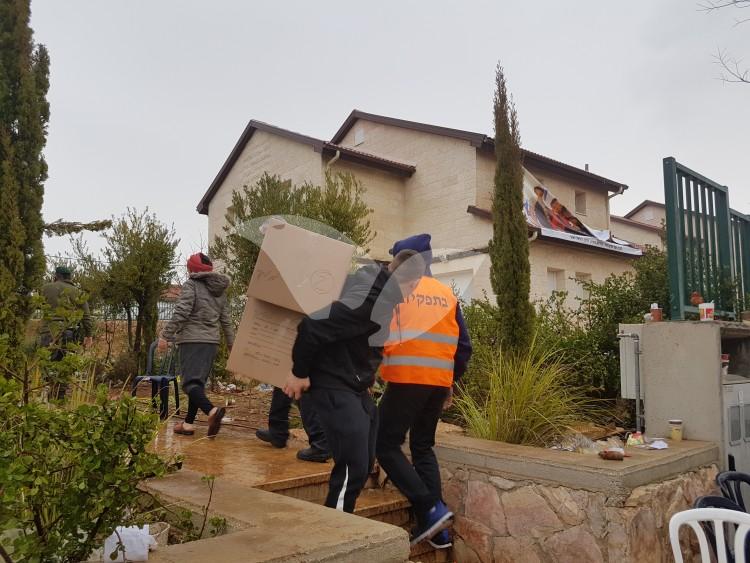 Evacuation and House Demolition of nine houses in Ofra