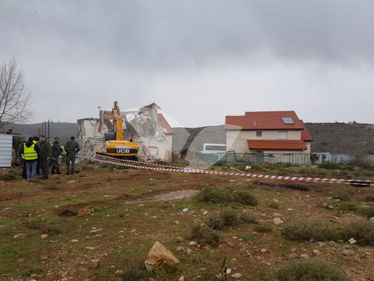 Evacuation and House Demolition of nine houses in Ofra