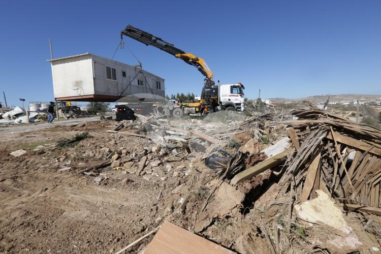 Amona Demolition Continues 7.2.2017