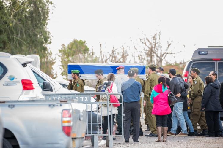 Funeral of terror victim Yael Yekutiel, 9.1.17