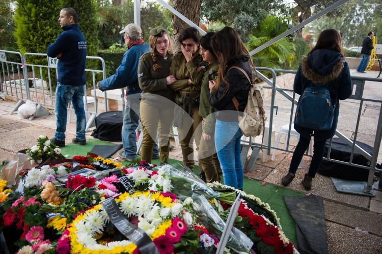 Funeral of terror victim Yael Yekutiel, 9.1.17