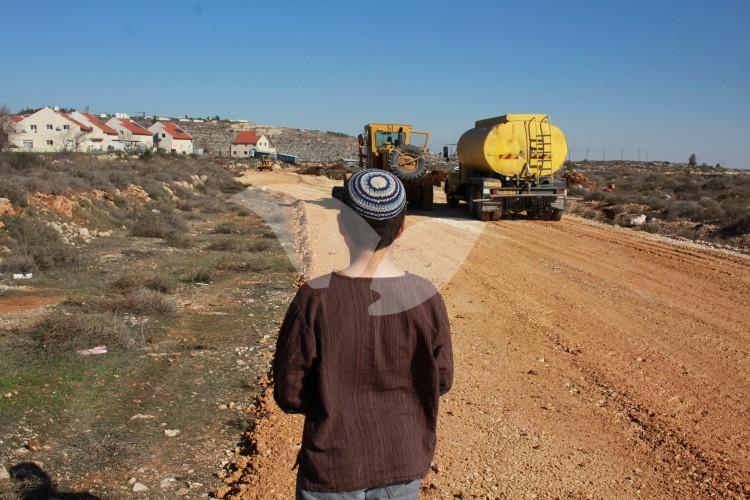 IDF authorizes back road towards the nine Ofra houses ordered to be demolished next month