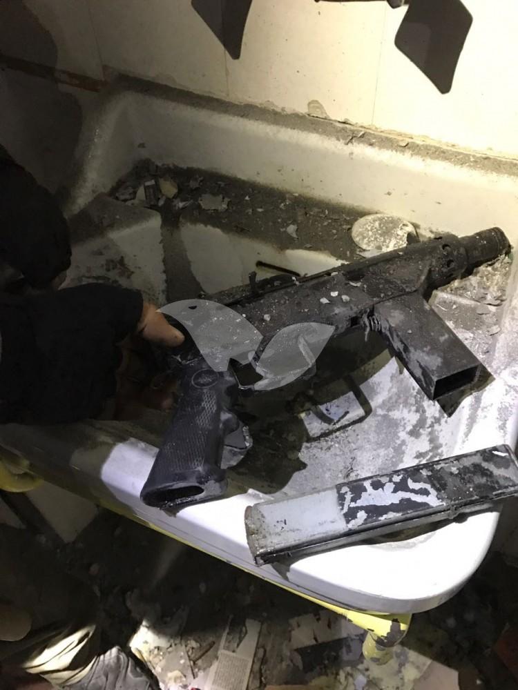 Weapons seized during Police and IDF Overnight Activity in Ramallah