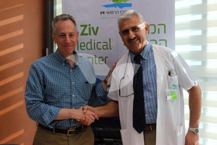 US Deputy Assistant Secretary Secretary of State Michael Ratney with head of orthopedics at Ziv Medical Center, Prof. Alexander Lerner