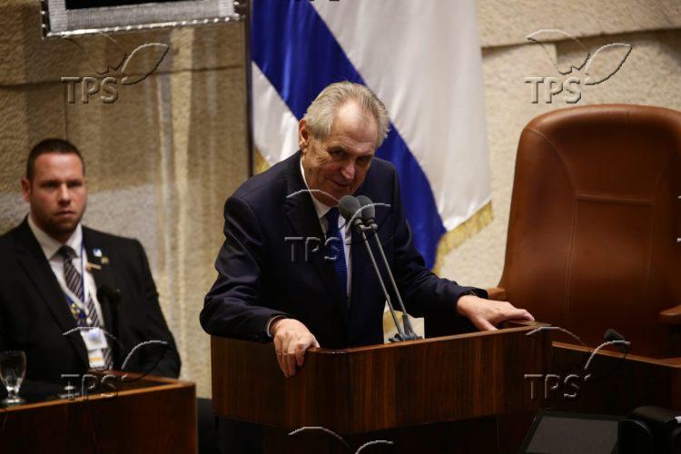 Milas Zeman addresses Knesset