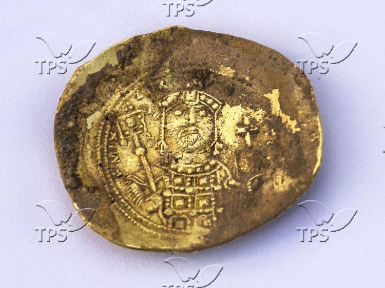 Gold Coin found in Caesarea