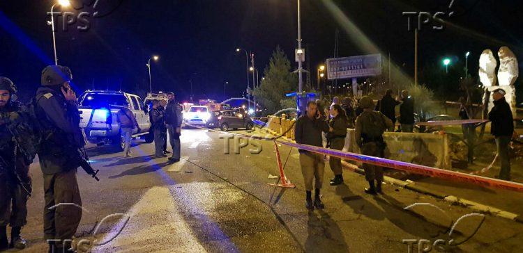 Shooting attack at Ofra Junction