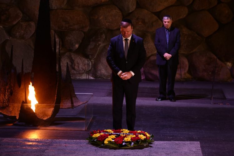 Lithuanian Prime Minister Saulius Skvernelis visited Yad Vashem
