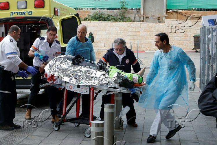 Stabbing and shooting attack in Ariel