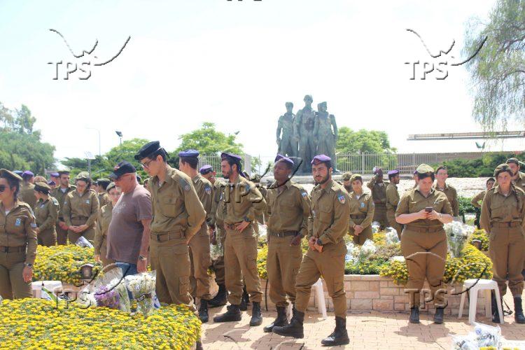 Remembrance day ceremony in Kibbutz Negba