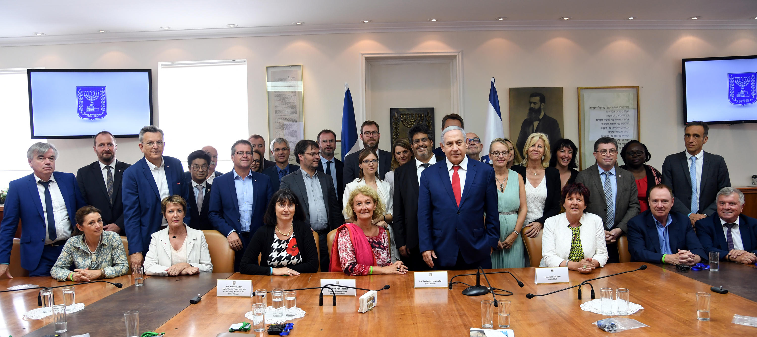 PM Netanyahu meets with delegation of senior French MPs