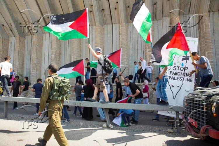 A rally of Israeli left-wing activists and Palestinian Arabs on