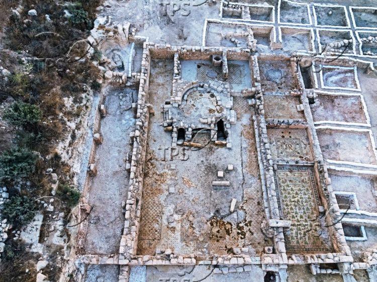 Site of the church exposed in Ramat Beit Shemesh. Picture: Assaf Peretz, Israel Antiquities Authority