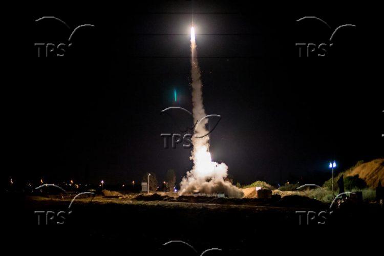 Tamir missile launches from the Israeli Iron Dome