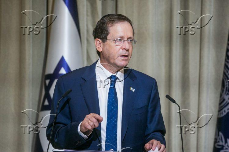President of Israel Issac Herzog Speaks at Hoshanna Rabbah event 26.9.2021 Photo by Shalom Shalev TPS