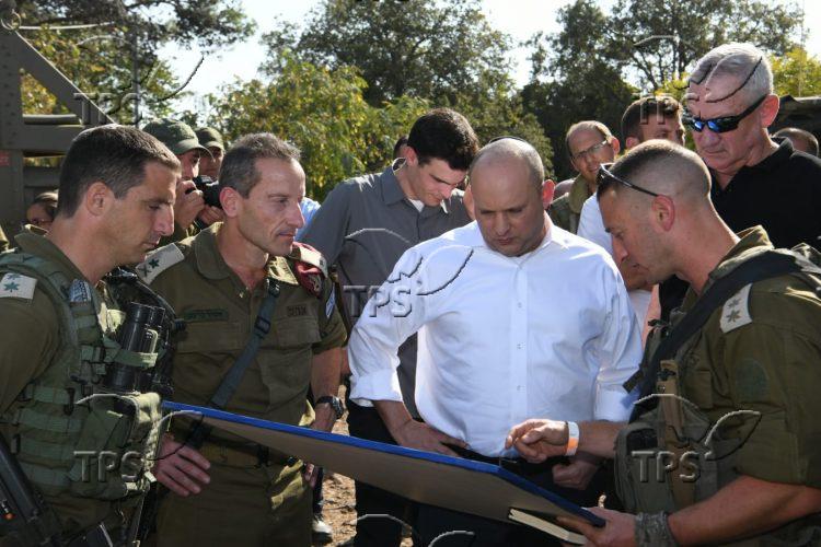 PM Naftali Bennett Visits IDF Ga’ash Division Exercise2