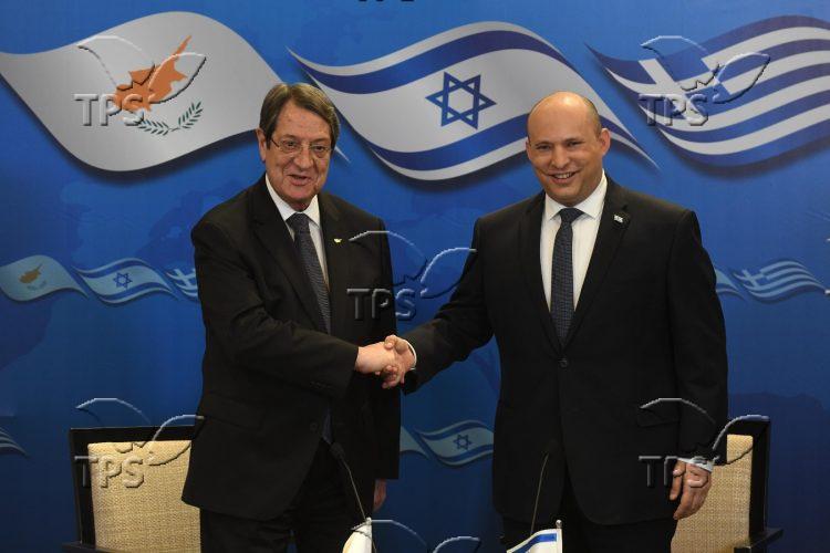 PM Bennett with Cypriot President Nicos Anastasiades1
