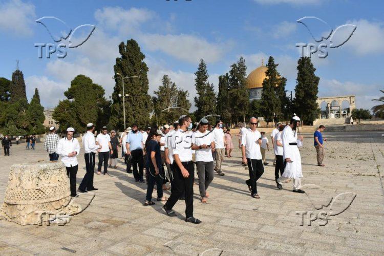 Simchat Torah 2021 on the Temple Mount in Jerusalem