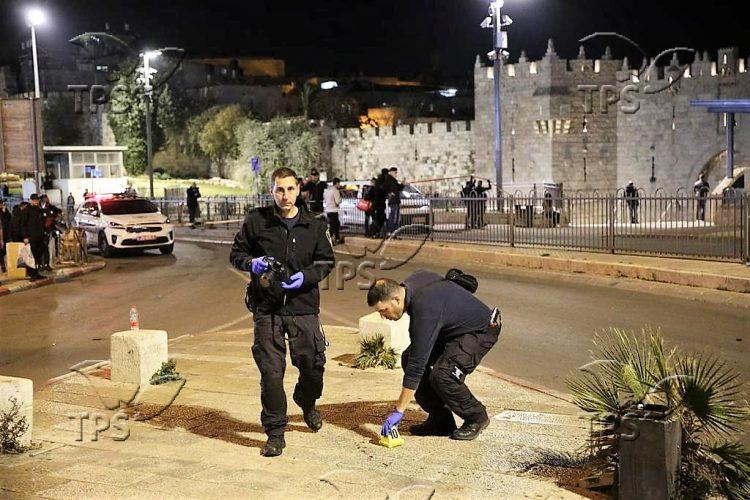 Terror attack near Damascus Gate in Jerusalem
