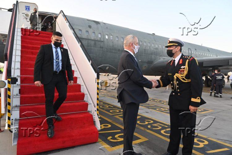 Defense Minister Benny Gantz arrives in  Bahrain 2.2.2022