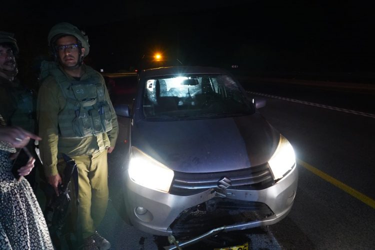 Photo by Hillel Meir TPS Car Damaged by Stone throwers in Samaria