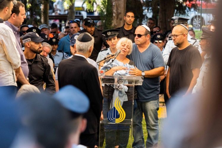 The funeral of police officer Barak Meshulam photo tps