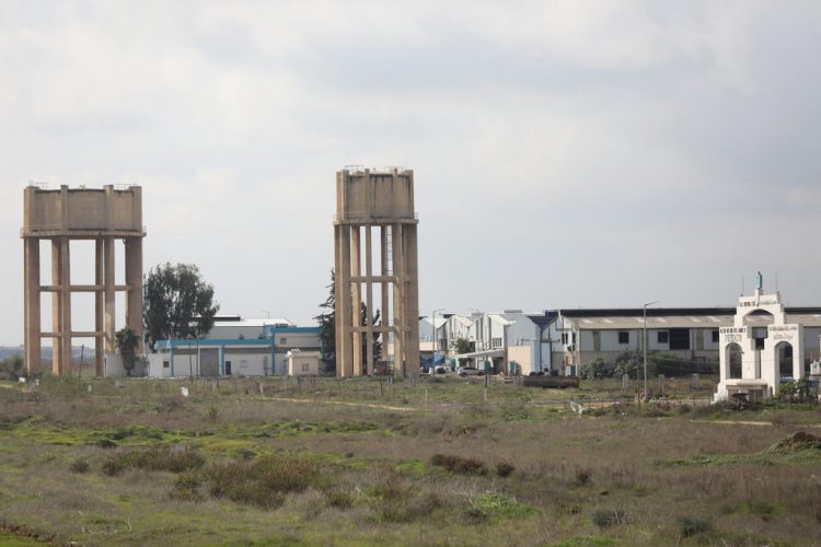 Border fence between Israel and Gaza