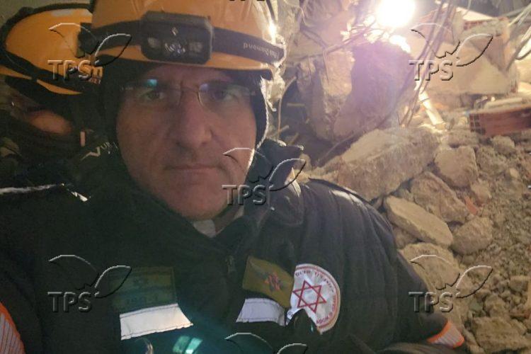 Israeli rescue worker