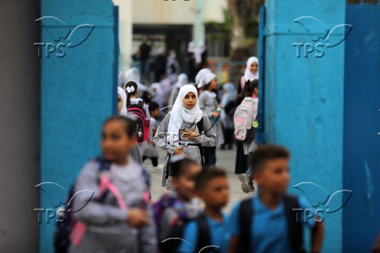 New school year begins at al-Shati refugee camp in Gaza Strip