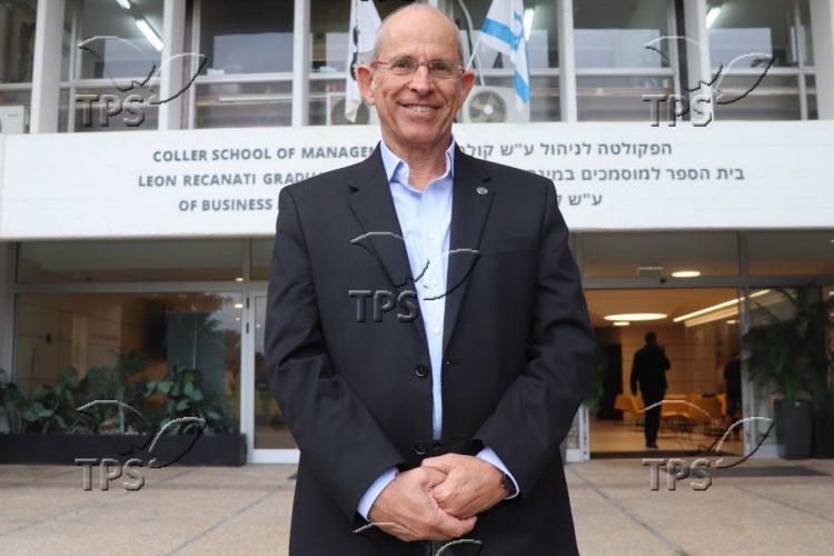 Prof. Moshe Zviran