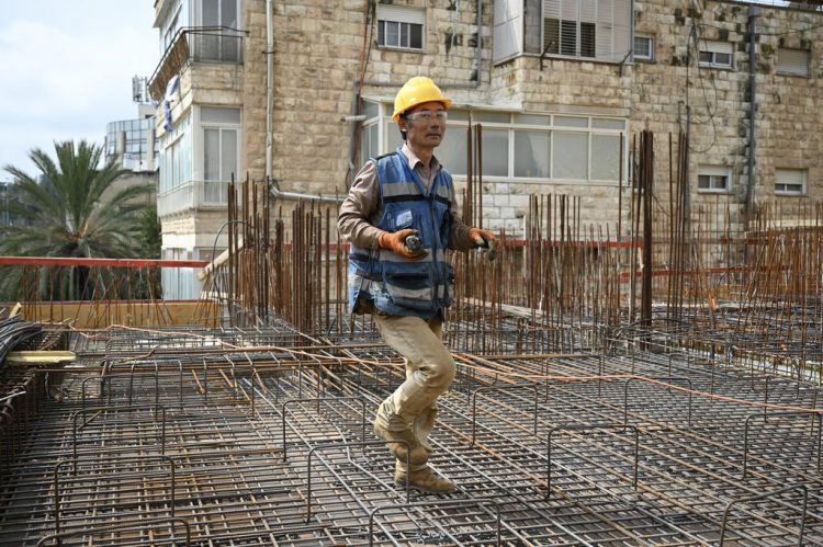 Chinese construction workers in Jerusalem