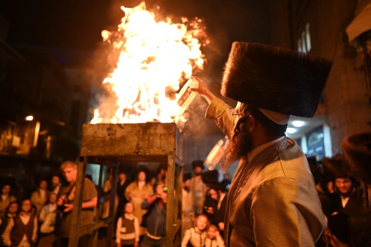 Lag Ba’omer celebrations in Jerusalem’s Mea Shearim neighborhood